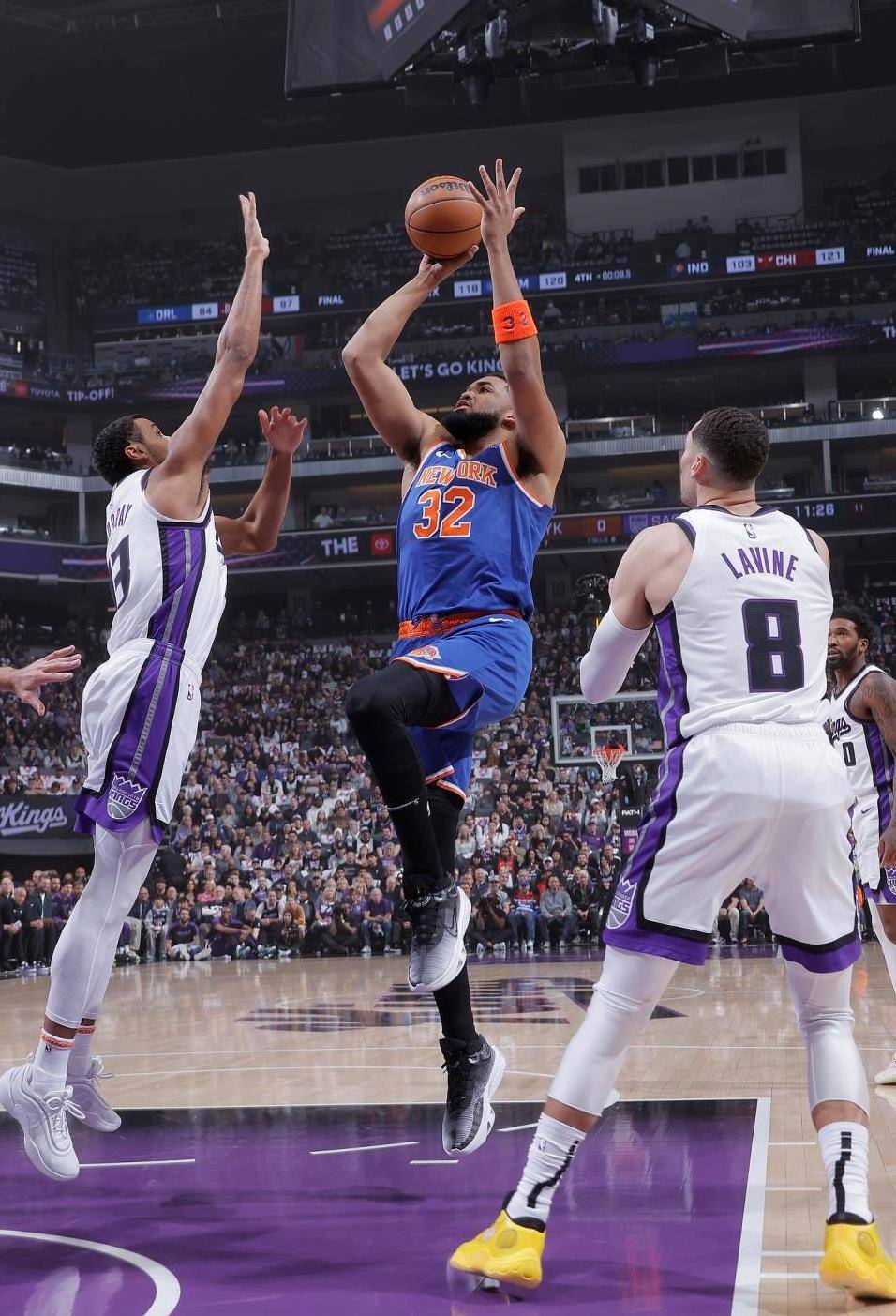 星空体育网站入口-包含尼克斯主场取胜，六日分之大胜的词条