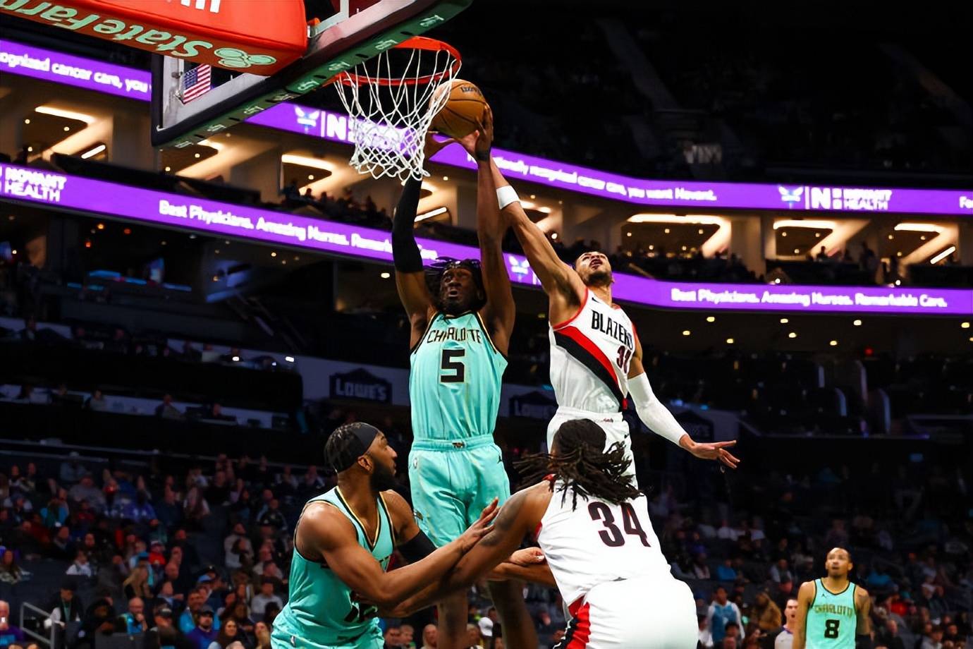 开拓者大胜活塞,取得六连胜! 开拓者大胜活塞,取得六连胜!