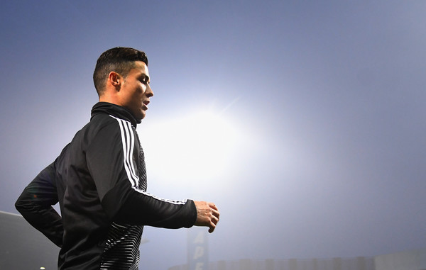 星空体育培训-都灵全队集训，备战未来艰难的挑战的简单介绍