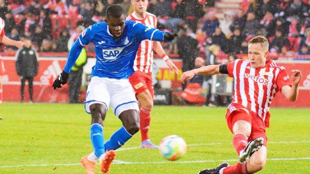 星空体育app下载地址-斯图加特战平霍芬海姆，积分暂居中下游的简单介绍