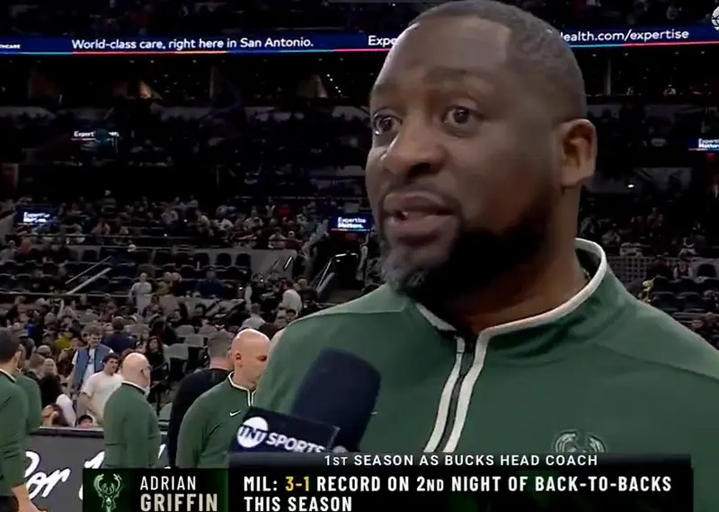 星空体育官网app-雄鹿主力受伤，球队背靠背赛事难应对的简单介绍