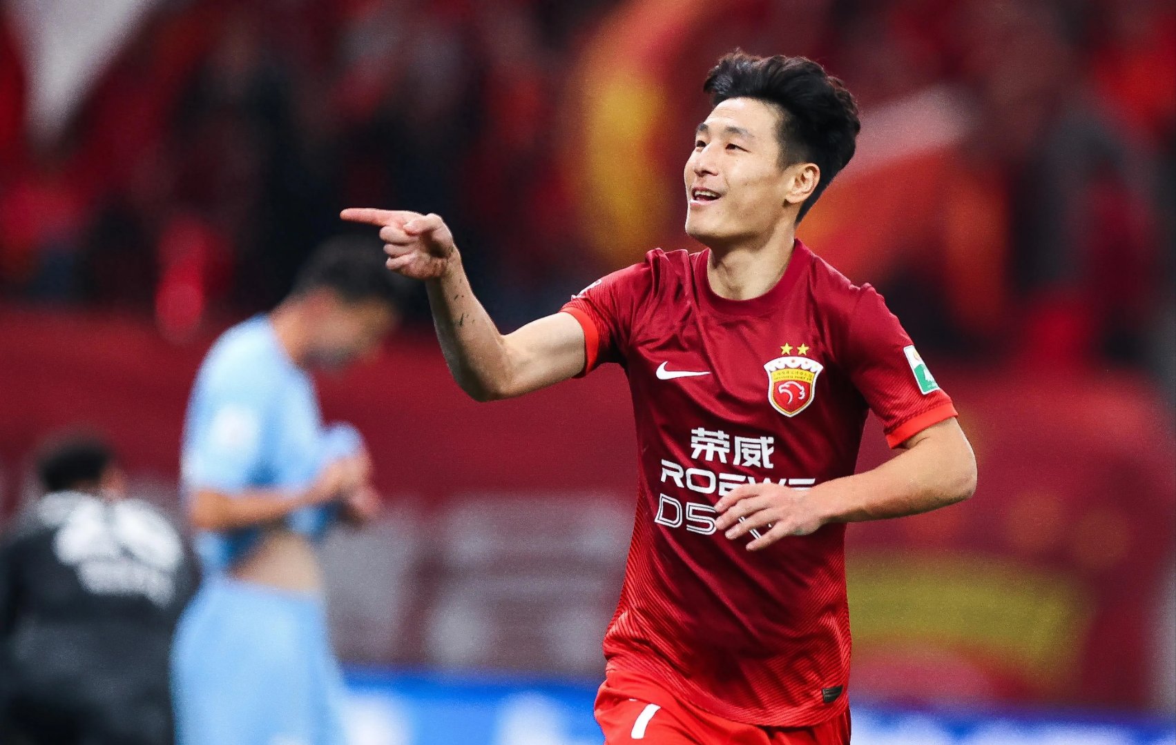 星空体育网址-上海申鑫队锲而不舍，连克对手赢得胜利的简单介绍