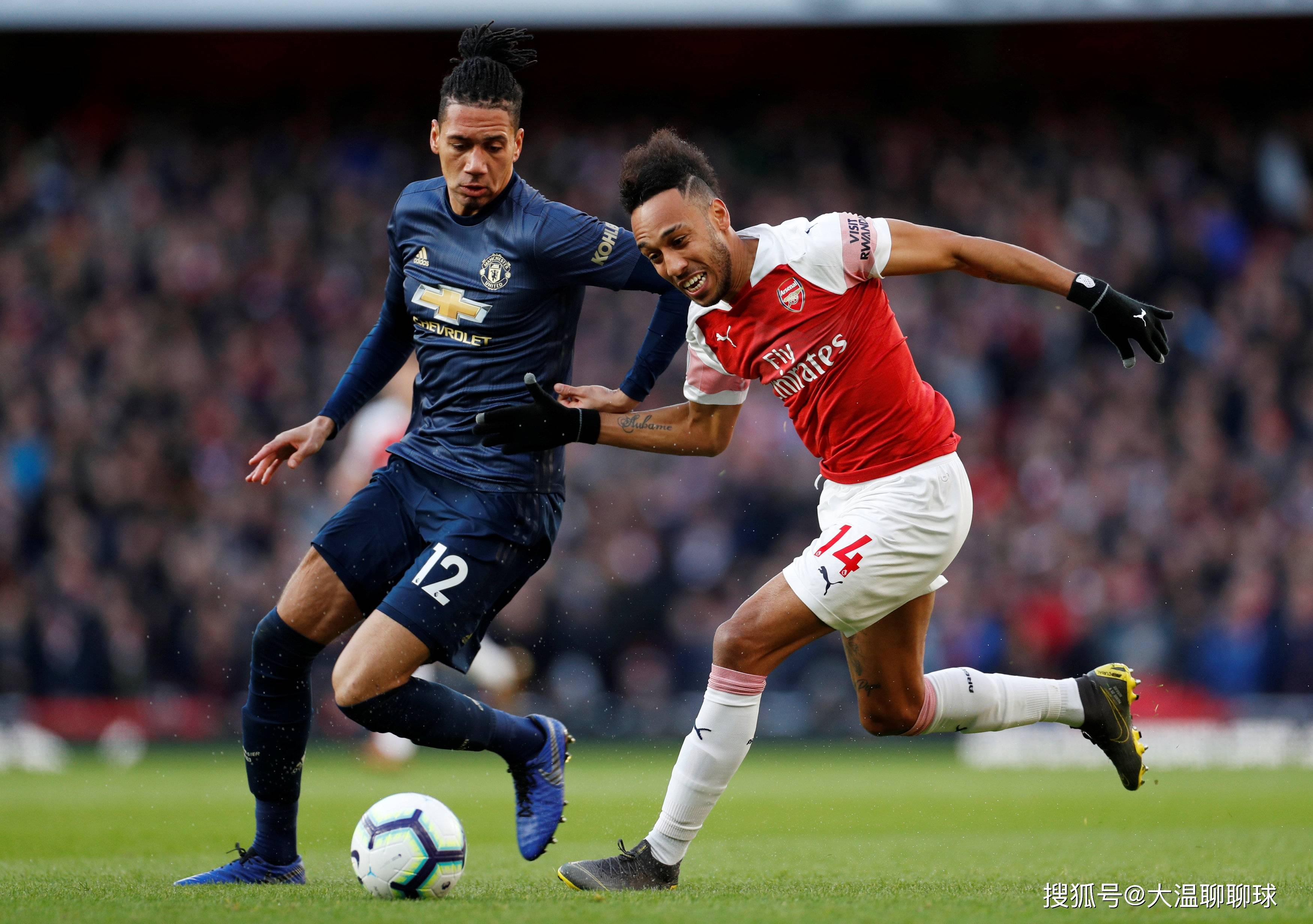 拜仁慕尼黑接连挫败皇马捅破重重防守的简单介绍