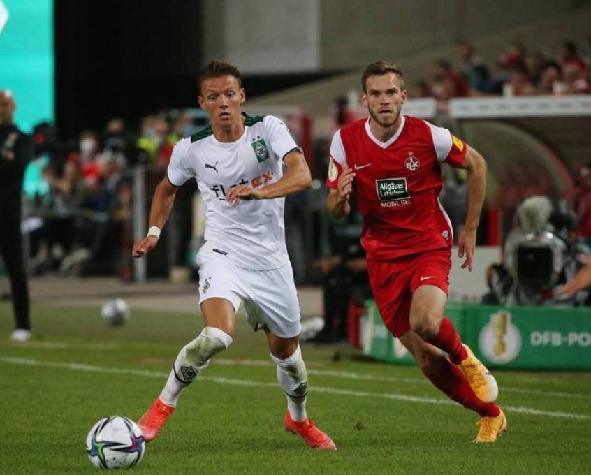 星空体育网址-凯泽斯劳滕客场遭逢困难，球队士气受挫需要振作的简单介绍