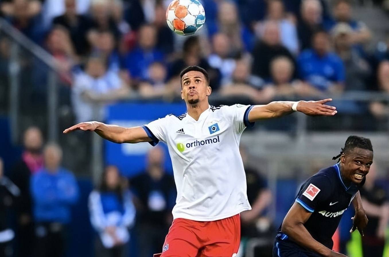 汉堡竞技靠近顶尖,赢球领跑榜首的简单介绍 汉堡竞技靠近顶尖,赢球领跑榜首的简单介绍