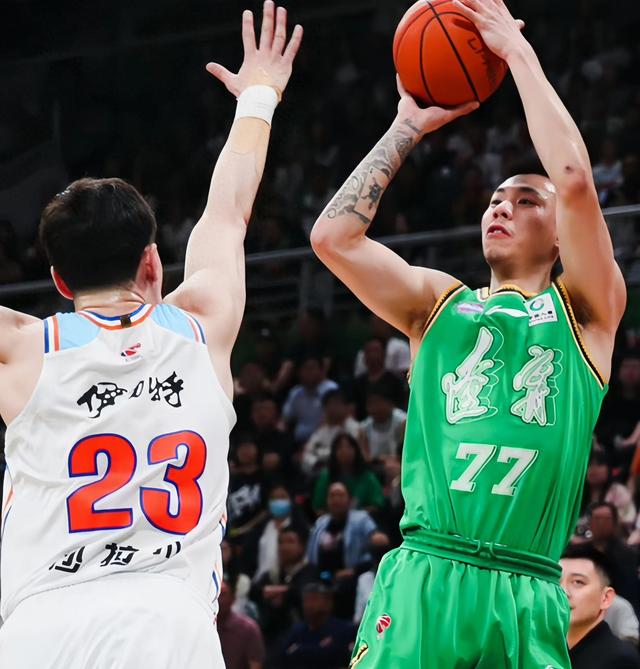 宁夏男篮战力超群,挑战排名榜首 宁夏男篮战力超群,挑战排名榜首