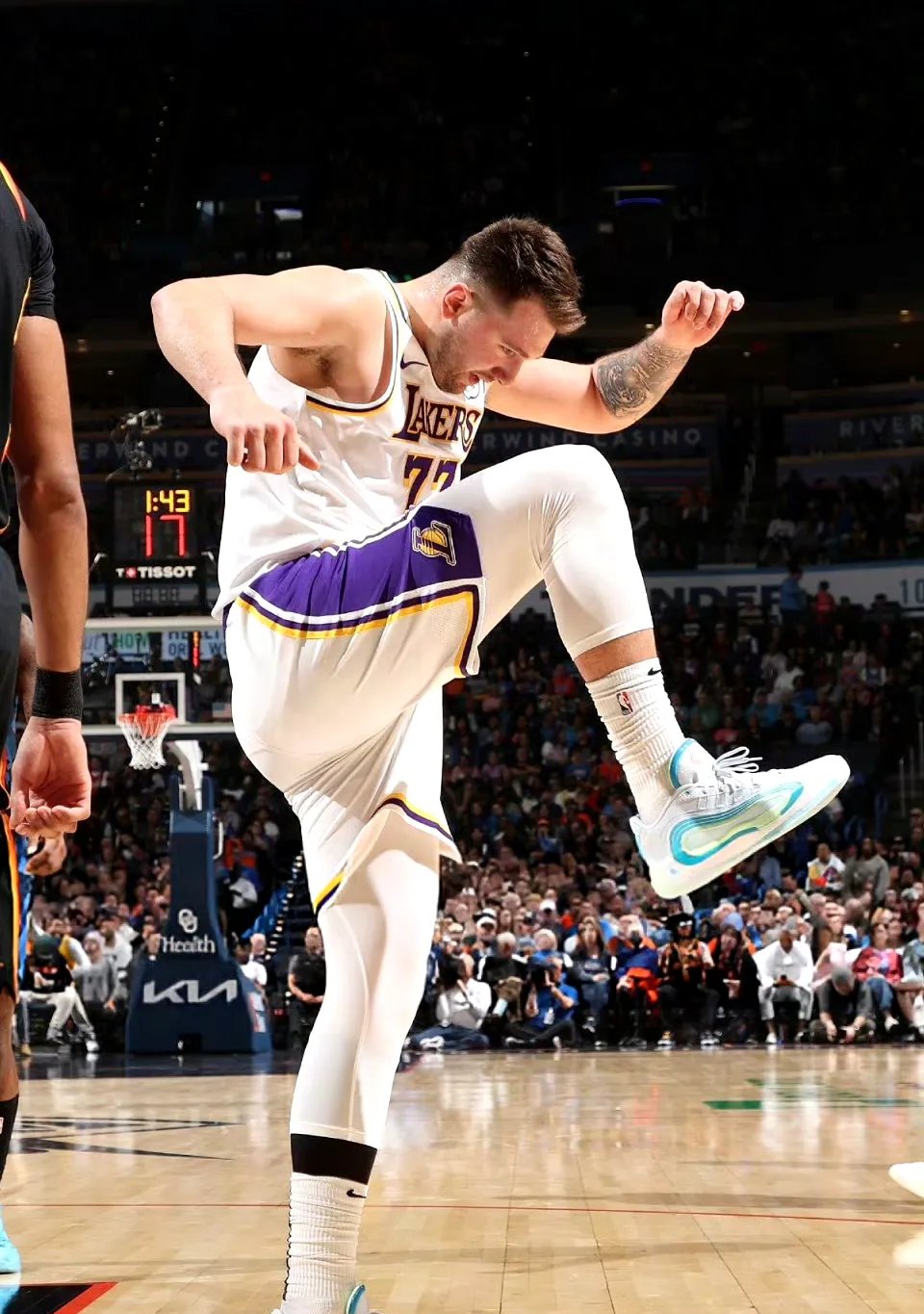 森林狼以小胜活塞结束比赛 森林狼以小胜活塞结束比赛