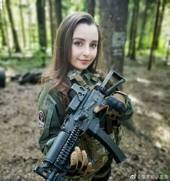 星空体育app下载-阿富汗队夺冠，足球风格硬朗的简单介绍