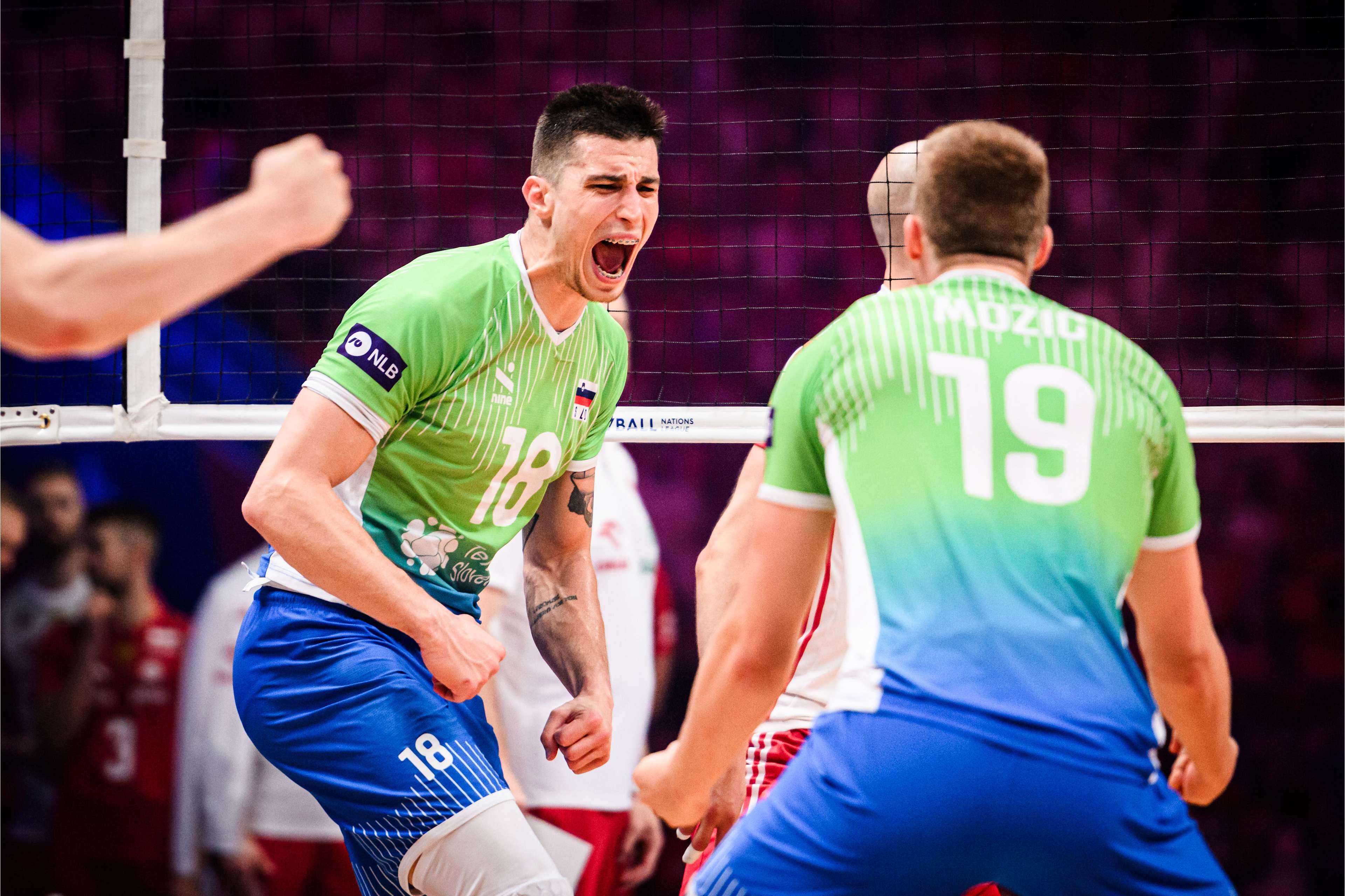 关于西班牙队豪取连胜:与波兰队争夺小组第一的信息 关于西班牙队豪取连胜:与波兰队争夺小组第一的信息